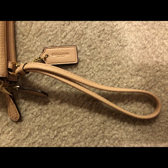 Coach double zip wristlet - Picture 3 of 4
